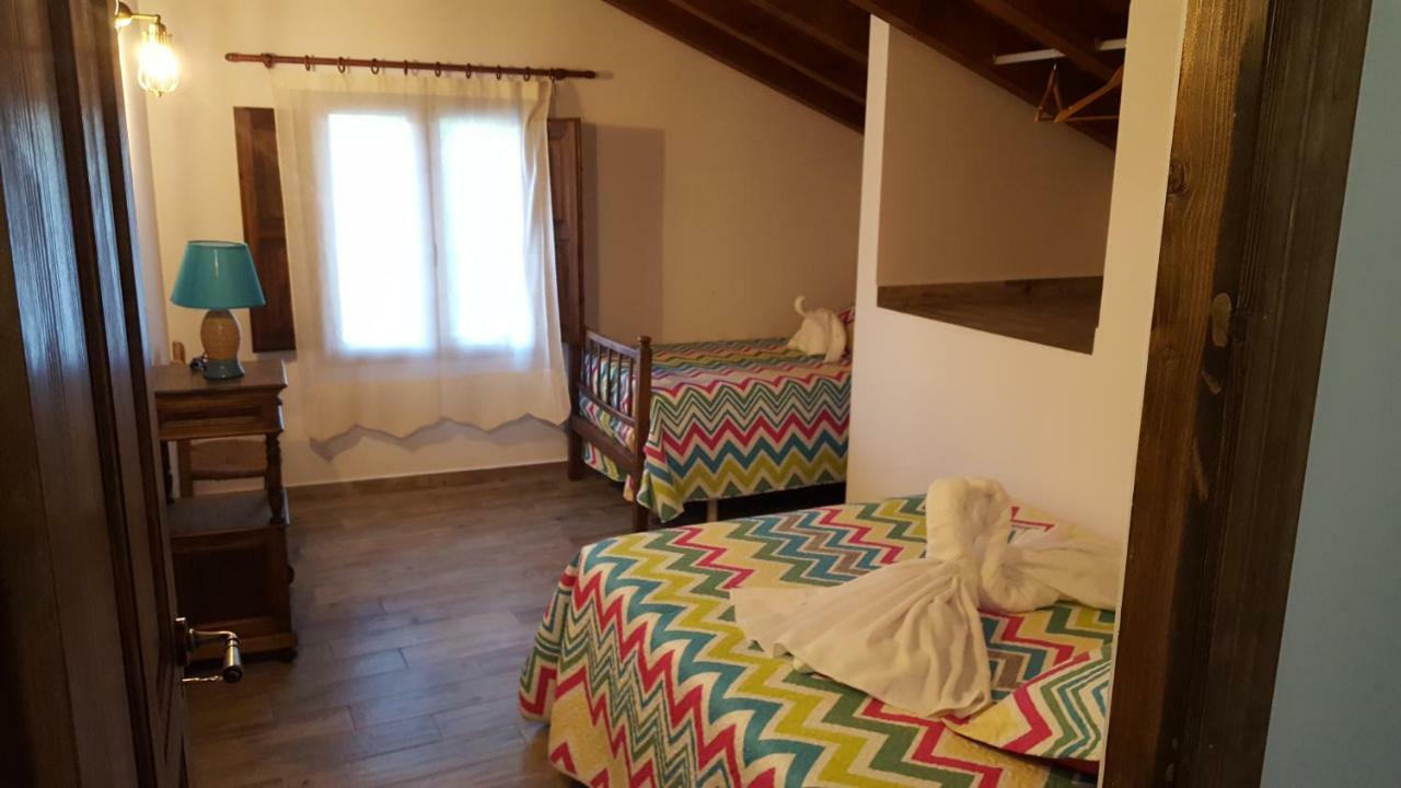 Casas Rurales Almoguer Frailes Bagian luar foto