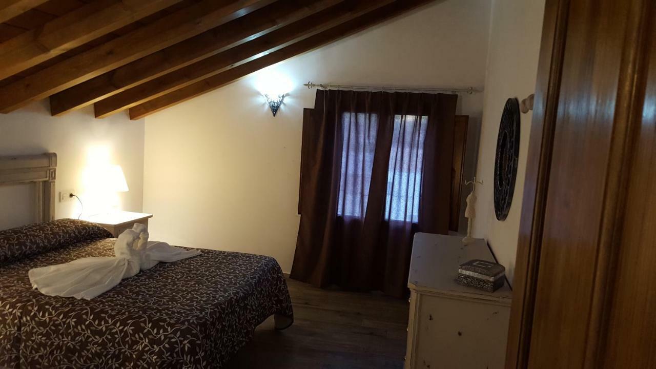 Casas Rurales Almoguer Frailes Bagian luar foto