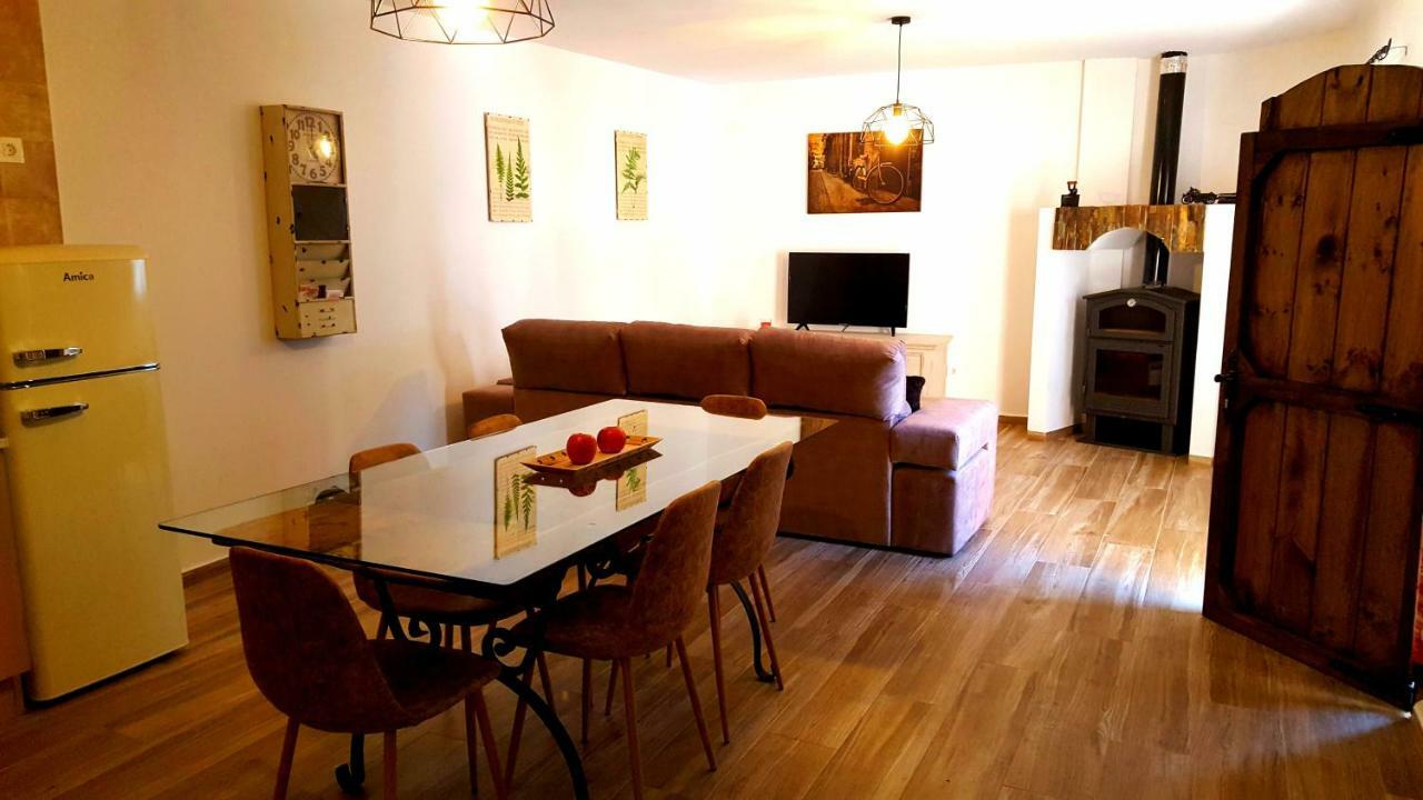 Casas Rurales Almoguer Frailes Bagian luar foto